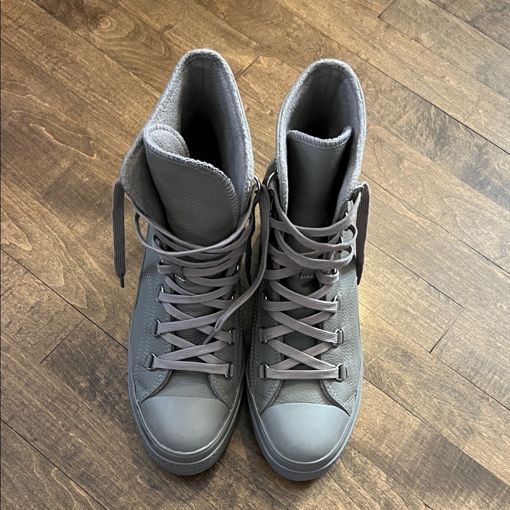Converse Women's Lace-Up High-Top Boots